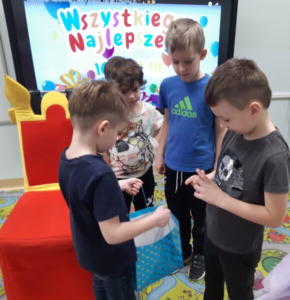 Igorek świętuje 6. urodziny.