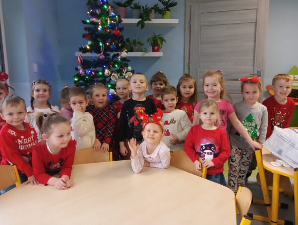 Pszczółki przy choince