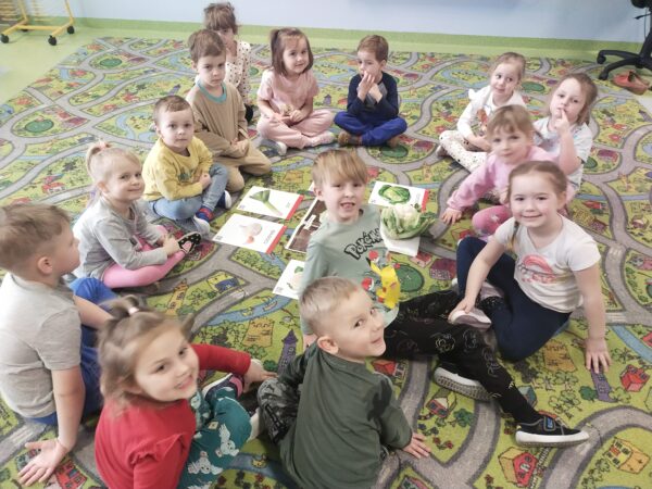 Przypominamy nazwy warzyw poznanych w poprzednich miesiącach