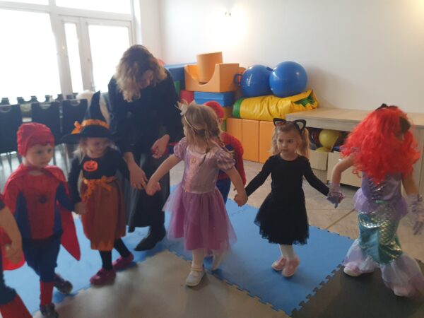 Bal karnawałowy u Motylków