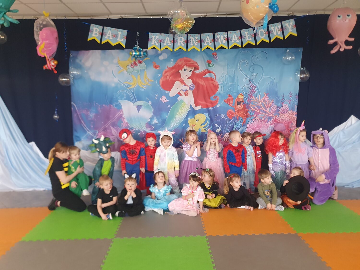 Bal karnawałowy u Motylków