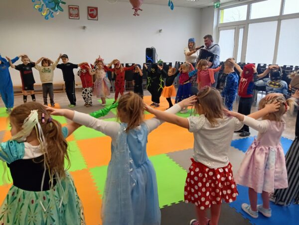 Integracyjne zabawy ruchowe