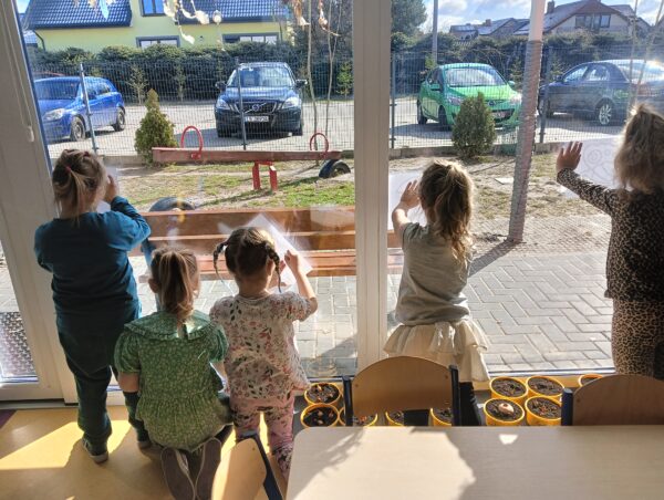 Poznajemy nowe techniki plastyczne