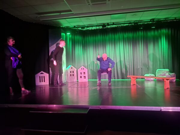 Etiuda sceniczna Teatru Słowa „Baw się w teatr”