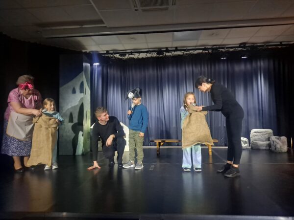 Animacje teatralne w wykonaniu Misiów