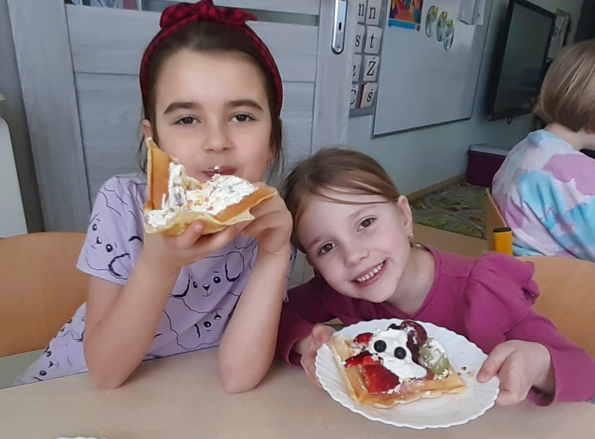 Misie uwielbiają chrupiące przekąski ze słodkimi dodatkami.