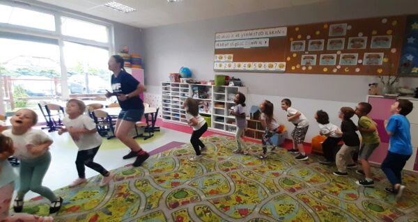 Misie świętują Dzień Dziecka razem ze studentami Akademii Wychowania Fizycznego.