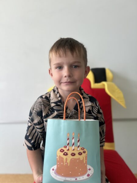 Oliwier w dniu swoich urodzin