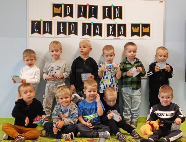 Misie świętują Dzień Chłopaka.