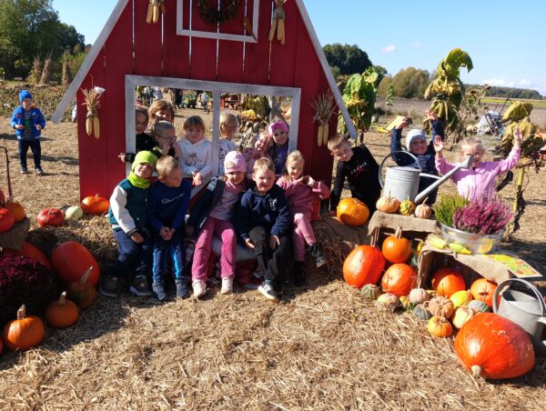Zdjęcie grupowe podczas wycieczki