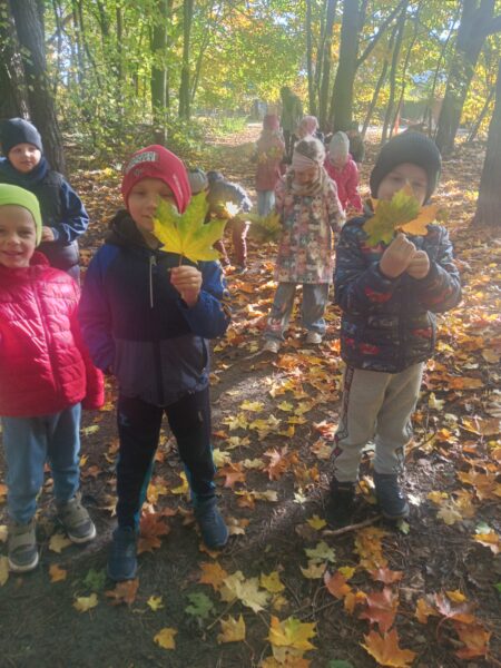 Staramy się być cicho, bo gościmy dzisiaj w domu zwierząt