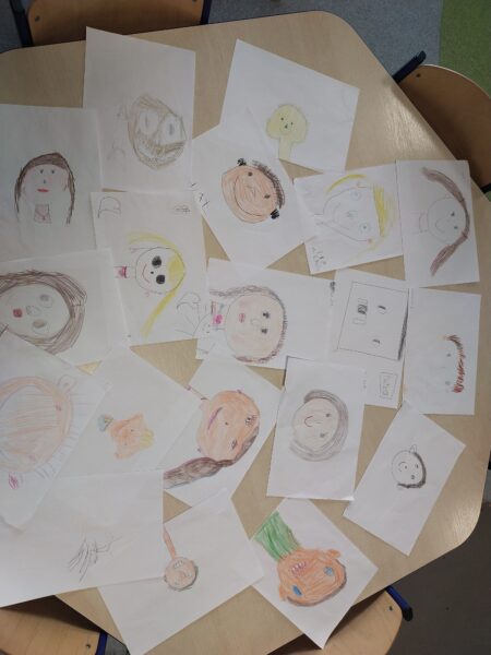 Nasze niewykłe rysunki twarzy