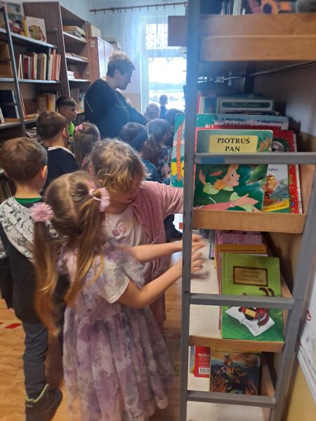 Jeżyki w Szkole Podstawowej im. Jana Brzechwy w Sitniku