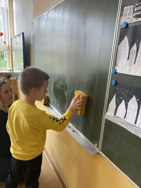 Jeżyki w Szkole Podstawowej im. Jana Brzechwy w Sitniku