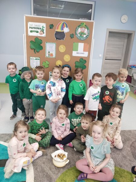 Misie świętują Dzień Świętego Patryka