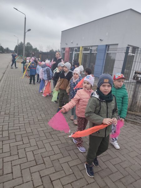 Barwny poch ód ulicami Rakowisk