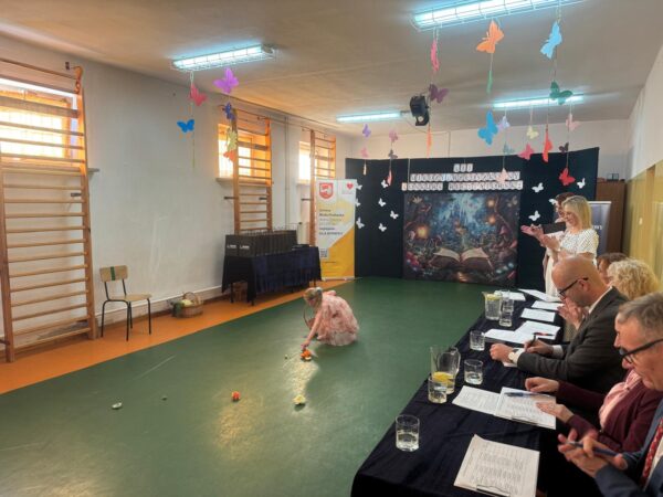 Ewa podczas swojej prezentacji