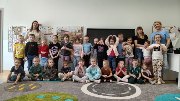 pszczółki i rodzice