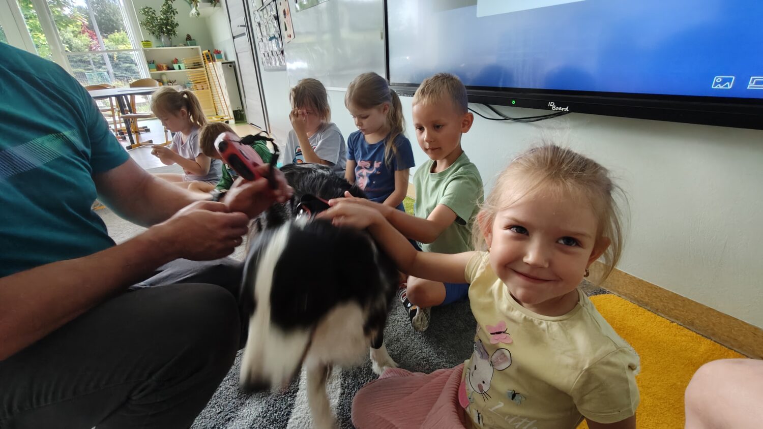 miłe spotkanie z pieskiem